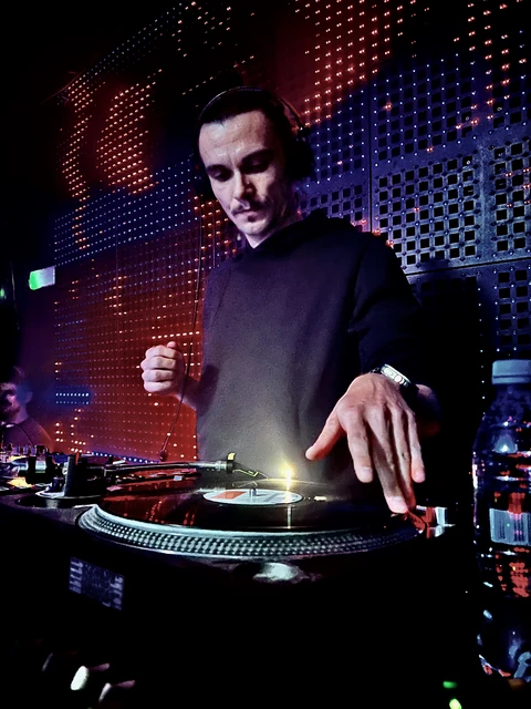 Luzztro 2024-01-27 unknown